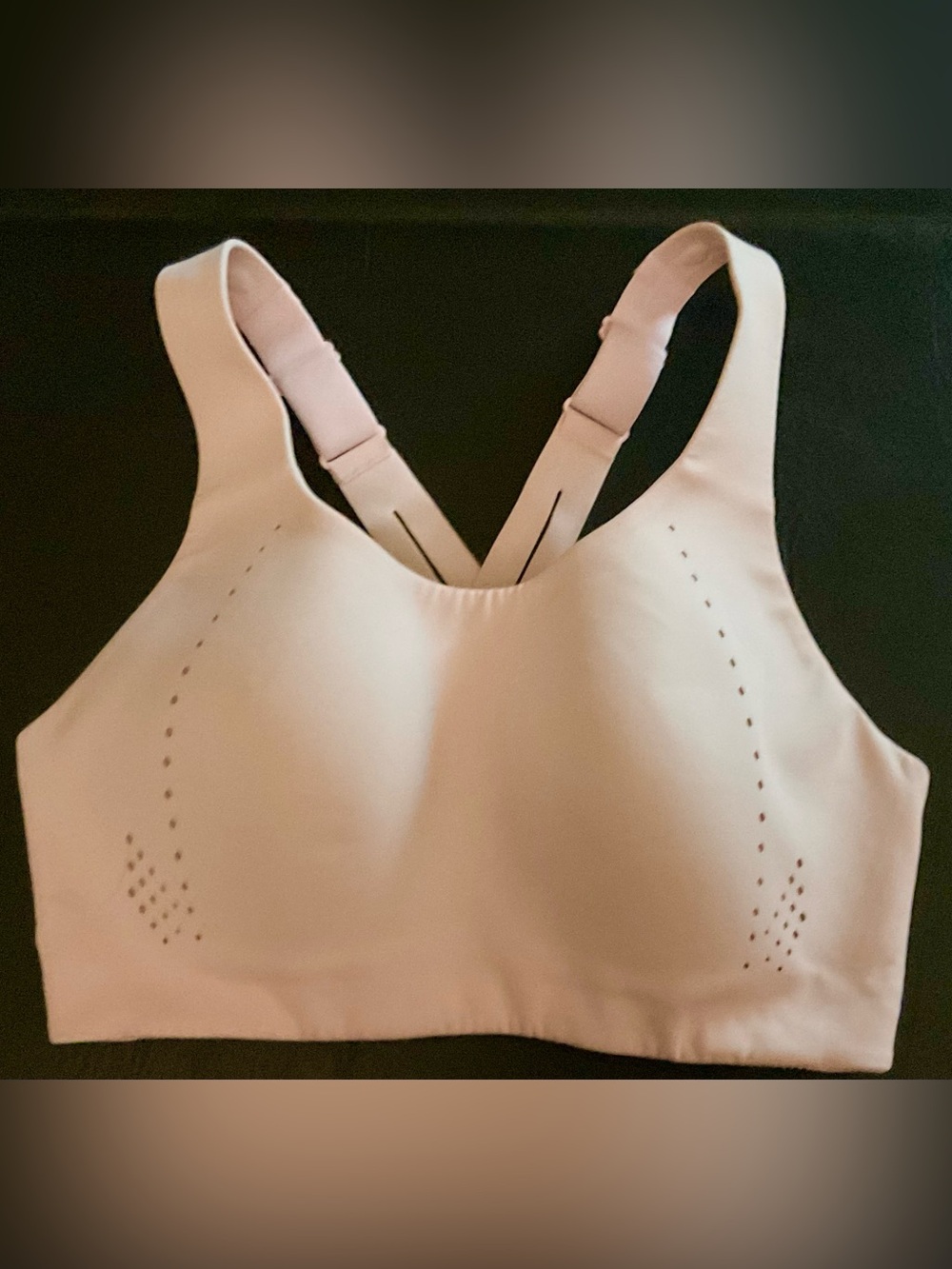 Lululemon AirSupport Sports Bra *High Support / Strawberry Milk Size 32D